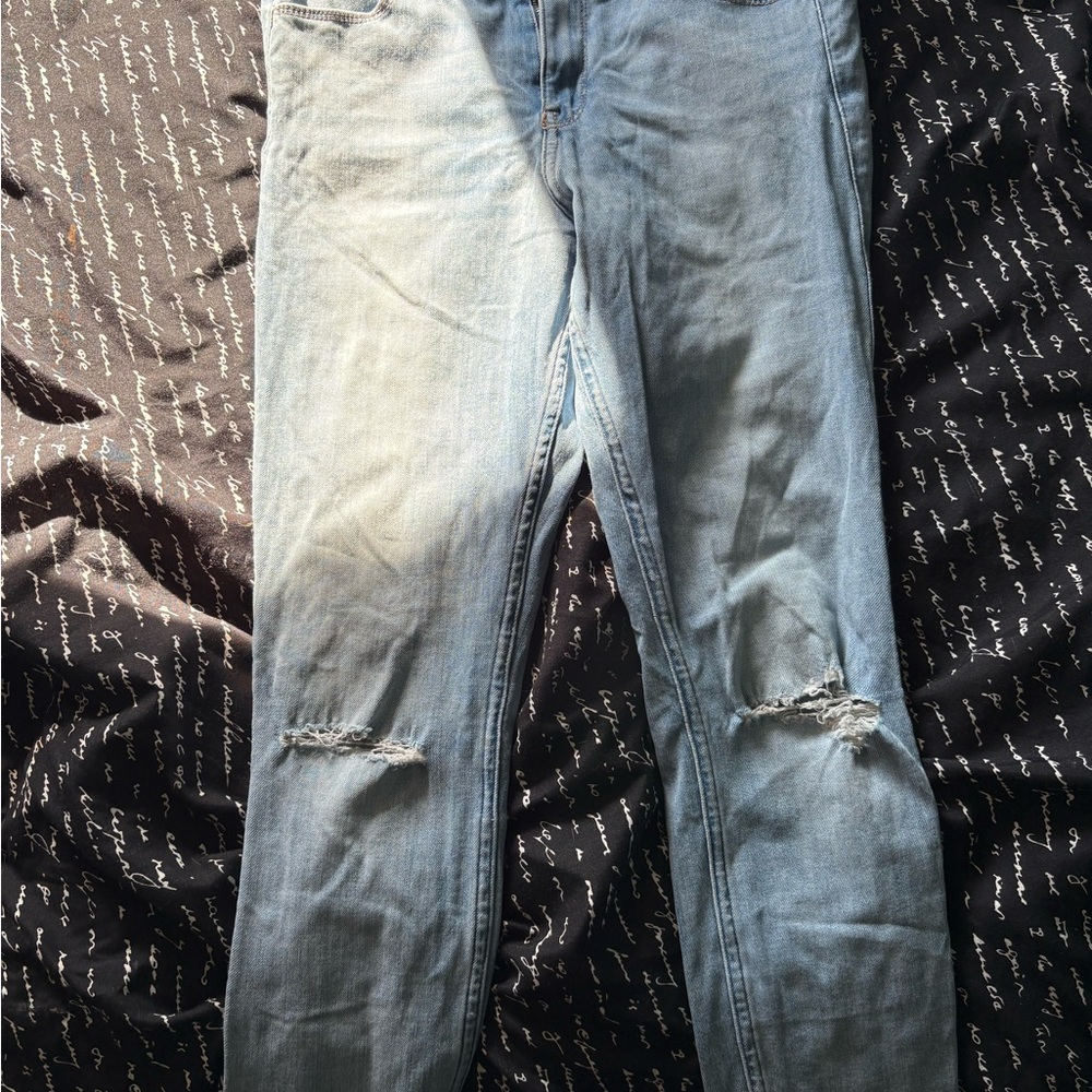 Hollister Women's Light Blue Distressed Skinny Jeans